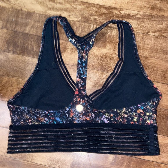 Lululemon Sports Bra - Picture 3 of 5